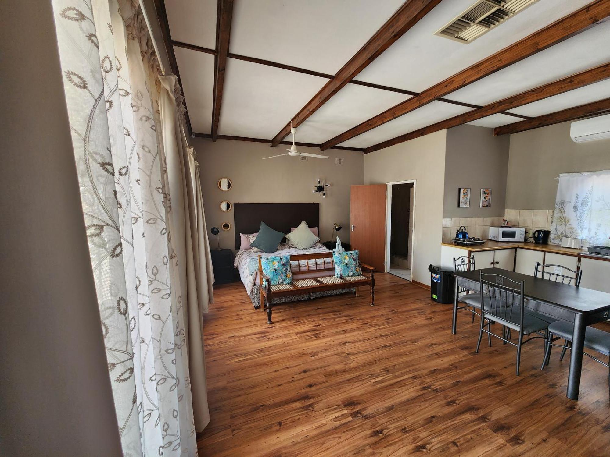 Midway Overnight Rooms Kimberley Zewnętrze zdjęcie