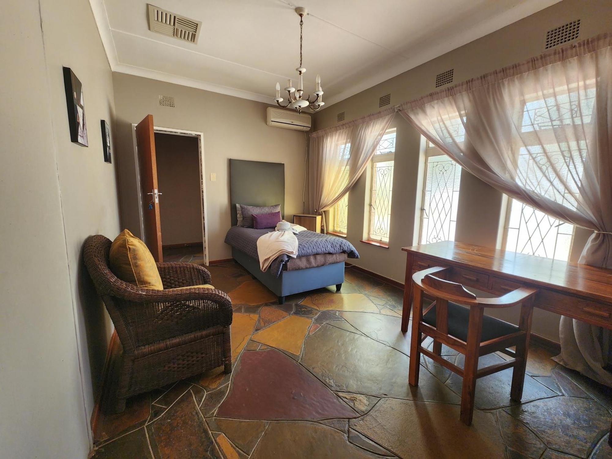 Midway Overnight Rooms Kimberley Pokój zdjęcie